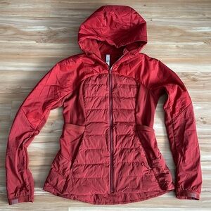Lululemon Down For It All Jacket
Magma - 10